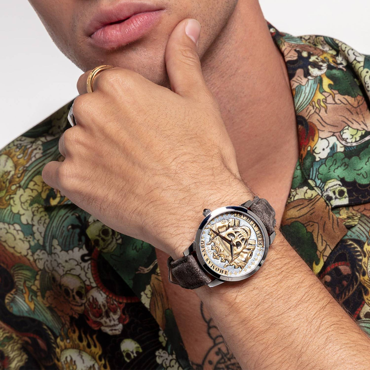 THOMAS SABO Herrenuhr Rebel Spirit 3D Totenköpfe gold WA0356-273-207-42 MM